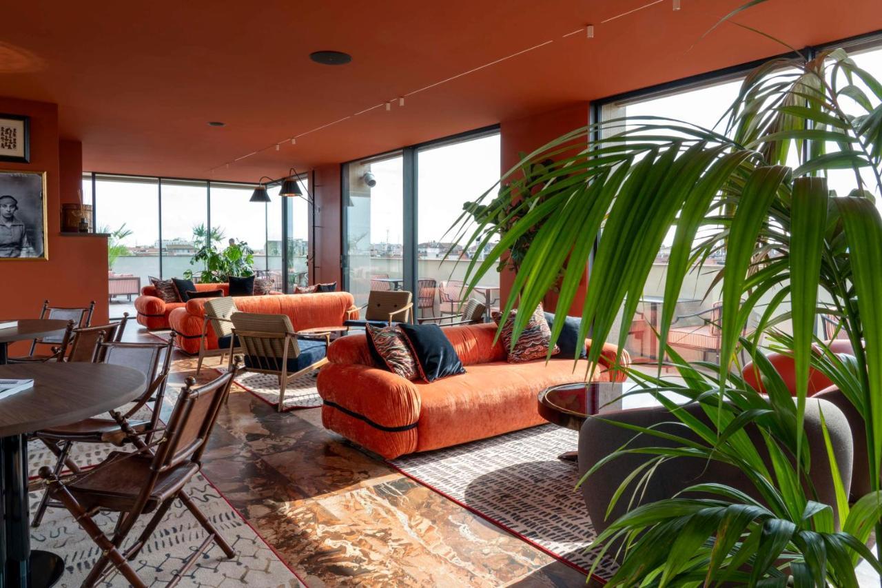 Radisson Collection Hotel, Santa Sofia Milano Ngoại thất bức ảnh The rooftop lounge at the Hotel