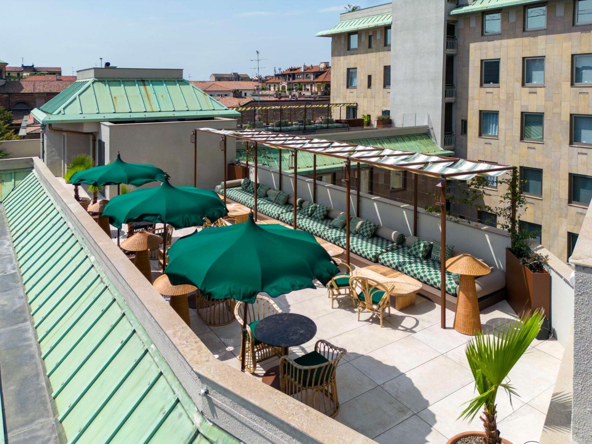 Radisson Collection Hotel, Santa Sofia Milano Ngoại thất bức ảnh The Sky Bar